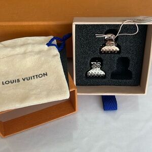 New Louis Vuitton NANOGRAM HAIR SET